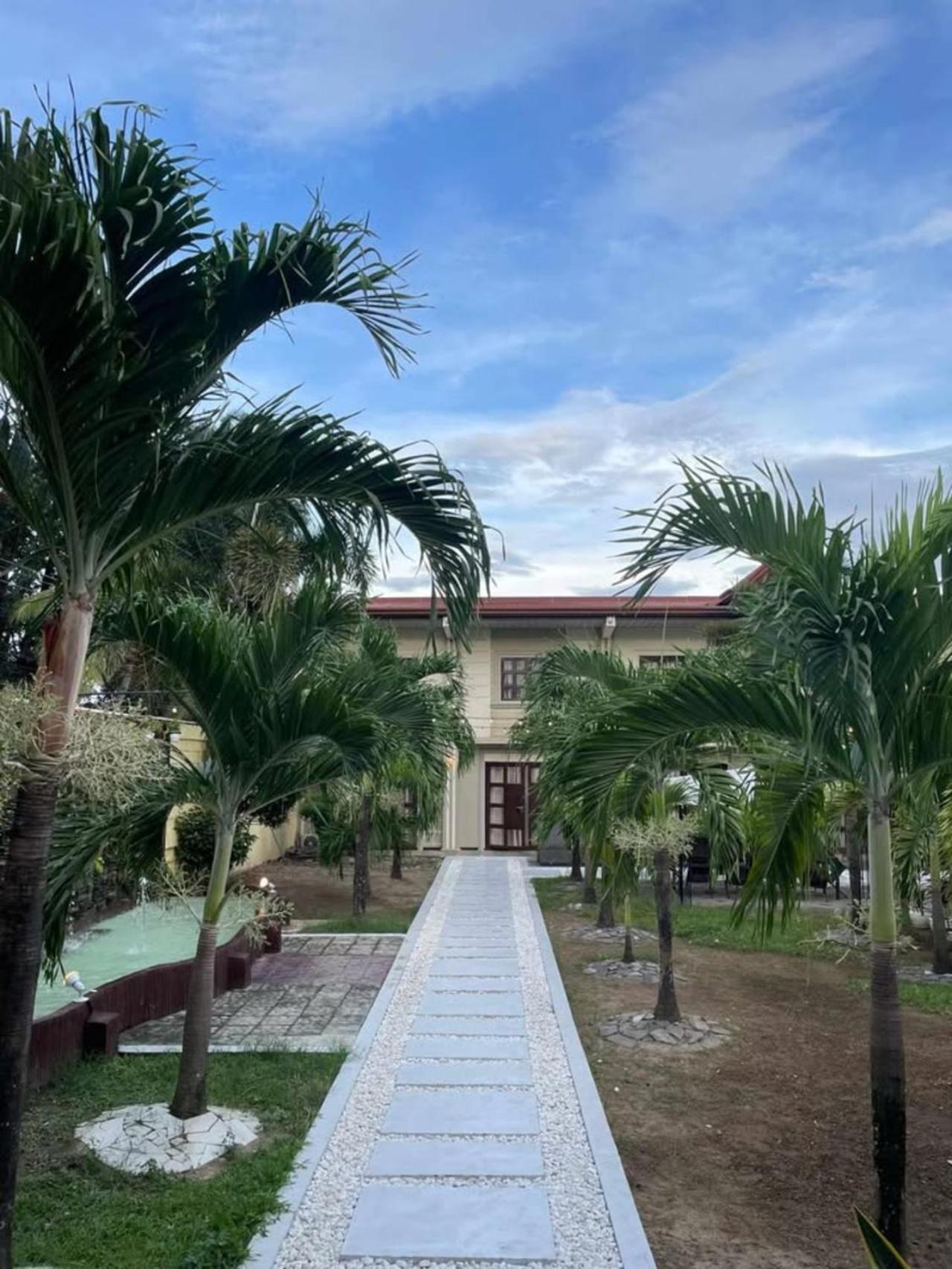 Angeles Palace Hotel Exterior photo